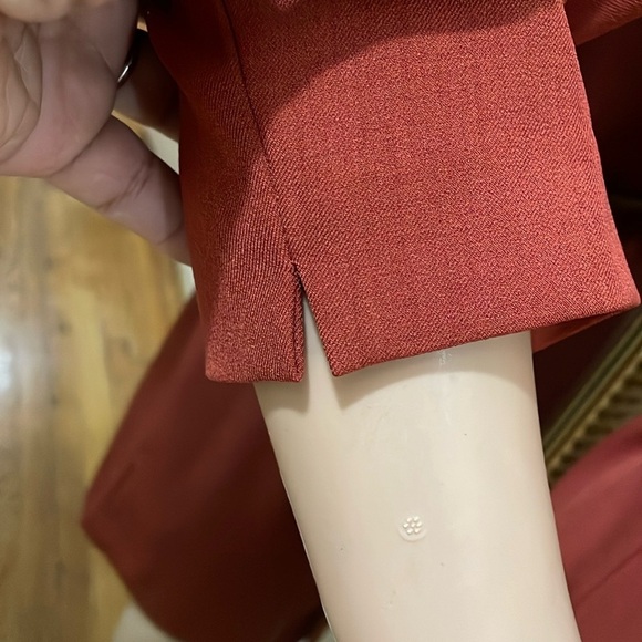 MM.LaFleur Rust Dress - Picture 8 of 16